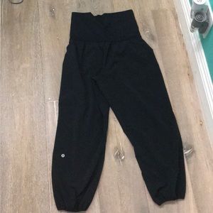 Baggy exercise pants